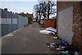 Tenfoot to the rear of Beverley Road, Hull