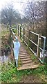 Footbridge at Felmersham Gravel Pits