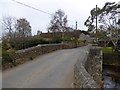 Road into Colyton across Chantry Bridge