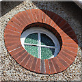 Round window 