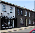 T.C.Unisex hair salon in Ynysybwl