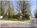 Bus shelter on western edge of Yealmpton