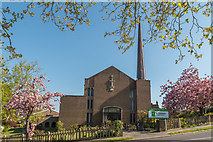 TQ2995 : St Thomas's Church, Prince George Avenue, London  N14 by Christine Matthews