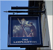 SE4225 : The Lamplighters Public House by Ian S