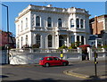 House on the corner of Newbold Terrace East