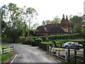 Badgers Oast, Bodiam Road, Bodiam