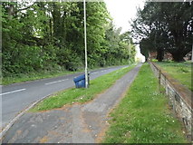 SU4547 : Wells Lane, Whitchurch by David Howard