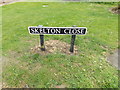 Skelton Close sign