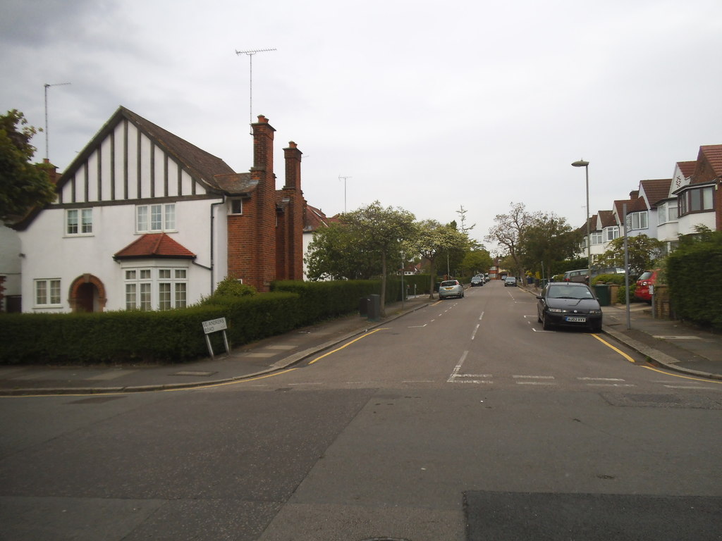 St Andrews Road at the junction of... © David Howard Geograph Britain and Ireland