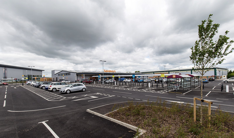 Sainsbury's in Wellesbourne © David P Howard :: Geograph Britain and ...