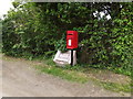 TM1057 : 1 Red Houses Postboxes by Geographer