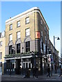 the bull, Upper Street / Theberton Street, N1