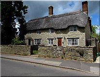 ST5910 : Petties Farm and Thyme Cottage, High Street, Yetminster by Jaggery