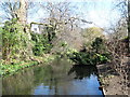 The "New River" west of Willow Bridge Road, N1