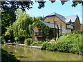 Old Wharf Cottage and the Oxford Canal