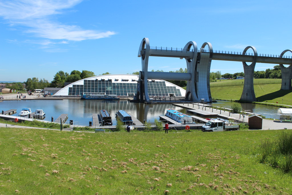 Falkirk Wheel And Visitor Centre © Billy Mccrorie :: Geograph Britain 