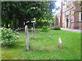 Saint James, West End: churchyard (d)