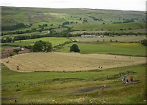 SE7098 : Baling hay, Rosedale by Christopher Hall