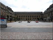 NO4030 : The Caird Hall, Dundee by PAUL FARMER