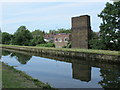 The New River by Effingham Road, N8