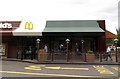 TQ0876 : McDonald's restaurant near Harlington by Steve Daniels