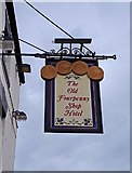 SP2764 : The Old Fourpenny Shop Hotel (2) - sign, 27-29 Crompton Street, Warwick by P L Chadwick