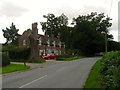 Walstead Manor Cottages, Scaynes Hill Road