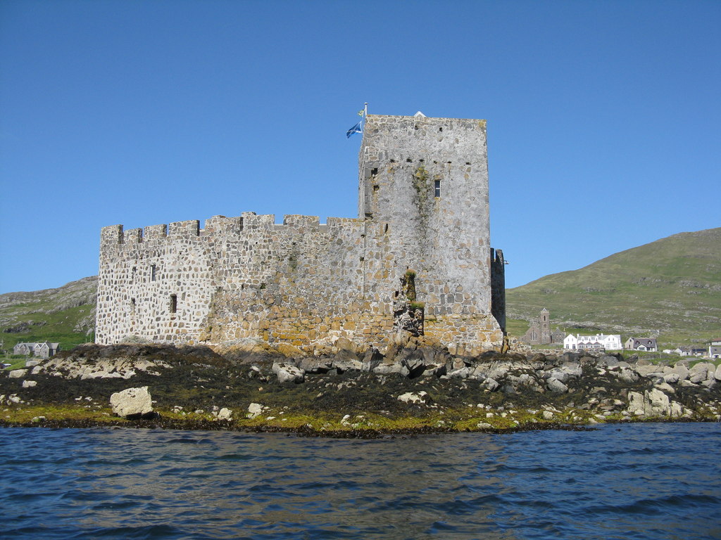 Kisimul Castle from the south © M J Richardson :: Geograph Britain and ...