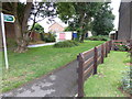 Footpath goes west from Lower Bognor Road