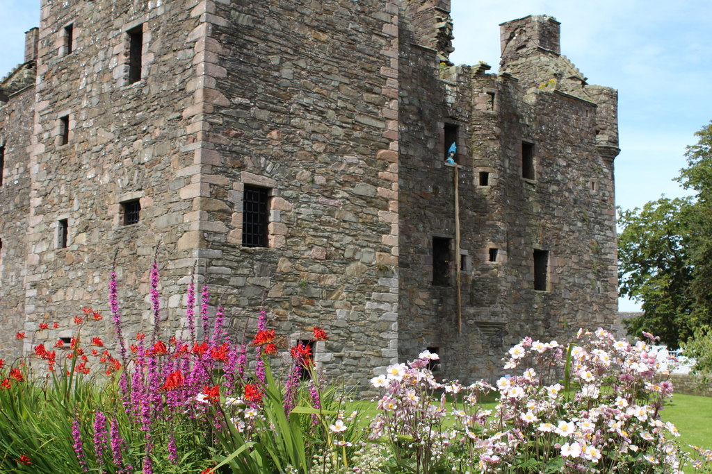 Maclellan's Castle, Kirkcudbright © Billy McCrorie :: Geograph Britain ...