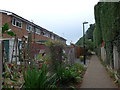 Path from Quebec Avenue to the town car park