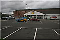 NS5465 : Lidl supermarket, Govan by Richard Sutcliffe