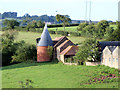 SO6751 : Oast House at Lower House Farm, Stanford Bishop by Oast House Archive