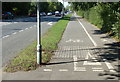 Cycle path along the A309 Hampton Court Way