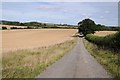 SP2338 : Farmland road near Ditchford Farm by Philip Halling