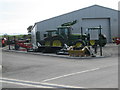 Depo newydd Mona Tractors New depot