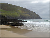 V3197 : Coumeenoole Bay and Slea Head by Oliver Dixon