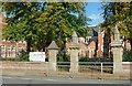 King Edward VI Grammar School, entrance gate