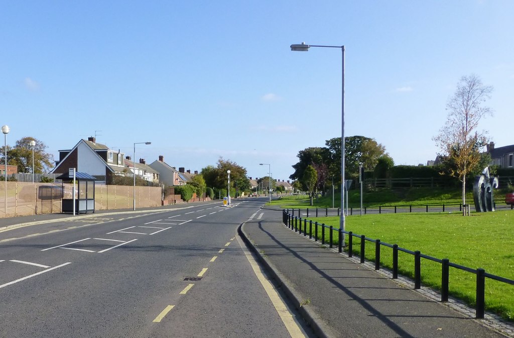 Looking along Albion Terrace, Lynemouth © Russel Wills :: Geograph ...