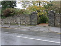 The entrance to Brynhyfryd, Penlon Caernarfon/Caernarvon Road