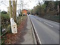 Welwyn: Listed milepost on the B656 Codicote Road