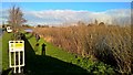 Flood embankment and wall at Derrythorpe