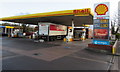 ST3188 : Chepstow Road Shell fuel prices in late December 2015, Newport by Jaggery