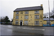 SO8891 : The Dudley Arms, Himley by Bill Boaden