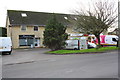 Shops of Cherry Tree Close off Faringdon Road