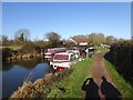 ST3029 : Moored boats at Maunsel Lock, Bridgwater and Taunton Canal by David Smith
