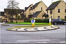 SP3509 : Roundabout on Witan Way, Witney, Oxon by P L Chadwick