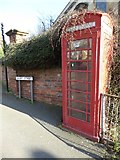SO8454 : Telephone box on Quay Street by Philip Halling