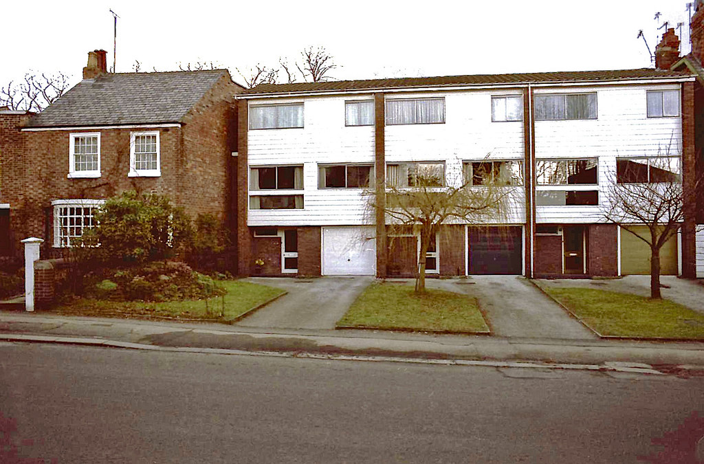 Bowdon Houses (7) © Anthony O'Neil :: Geograph Britain and Ireland