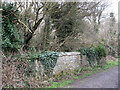 Bridge over the canal feeder, Ickenham Green